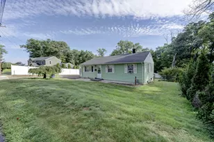 134 Lauter Ave, Windham, CT 06226 - Photo 1