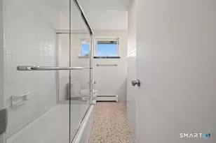 34 Hoskins Rd, Bloomfield, CT 06002 - Photo 20