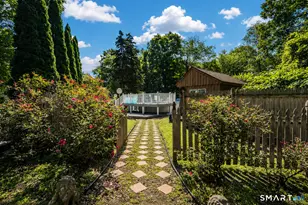 12 Ross Rd, Middlefield, CT 06481 - Photo 4