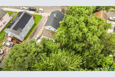 77 Monroe Street, New Haven, CT 06513 - Photo 10