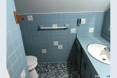 317 Garden Street #Second Floor, Wethersfield, CT 06109 - Photo 12