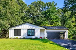 478 Wauregan Rd, Killingly, CT 06387 - Photo 30