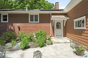 149 Old Redding Rd, Redding, CT 06896 - Photo 6
