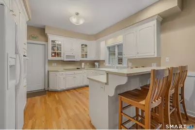 8 Windermere Way, Essex, CT 06442 - Photo 4