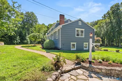 20 Gray Squirrel Drive, New Canaan, CT 06840 - Photo 2