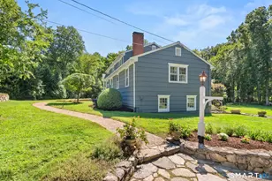 20 Gray Squirrel Dr, New Canaan, CT 06840 - Photo 2