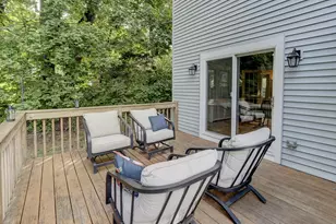 11 Dix Rd, Wethersfield, CT 06109 - Photo 6