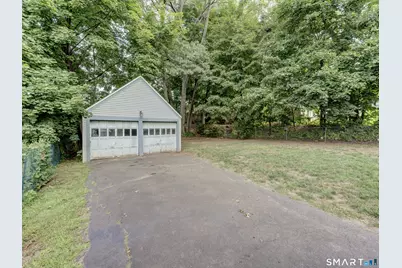 11 Dix Road, Wethersfield, CT 06109 - Photo 8