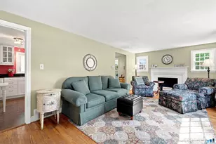 21 Cherryfield Dr, West Hartford, CT 06107 - Photo 8