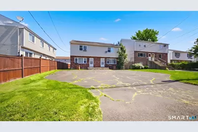 82-84 Harbor Drive, Stamford, CT 06902 - Photo 4