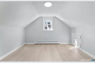 35 Pease Street, Enfield, CT 06082 - Photo 18