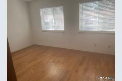 10 Macintosh Lane #10, Ansonia, CT 06478 - Photo 8