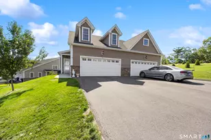 53 Brookview Cir, Bristol, CT 06010 - Photo 38