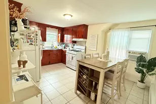 39 Chatham St, New Haven, CT 06513 - Photo 1