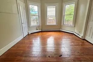 61-63 Elliott St, Hartford, CT 06114 - Photo 4