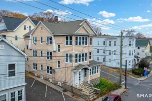 146 Charles St, Waterbury, CT 06708 - Photo 2