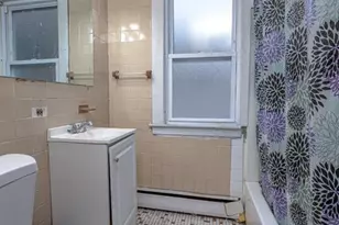 146 Charles St, Waterbury, CT 06708 - Photo 6
