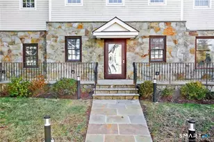 2 Hollyhock Rd, Wilton, CT 06897 - Photo 2