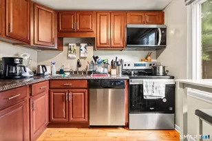 52 Trolley Crossing Ln, Middletown, CT 06457 - Photo 8