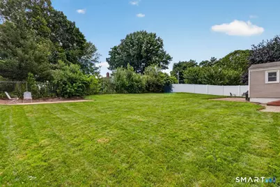 75 Meadow View Road, New Haven, CT 06519 - Photo 26