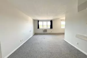 27 Northill St, Stamford, CT 06907 - Photo 2