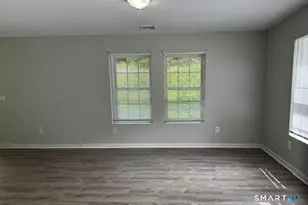 149 Spruce St, Norwich, CT 06360 - Photo 2