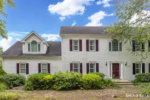 9 Taylor Ridge Rd, Clinton, CT 06413 - Photo 2