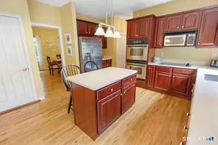 9 Taylor Ridge Rd, Clinton, CT 06413 - Photo 4