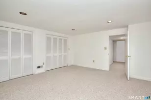 124 Harvest Cmns, Westport, CT 06880 - Photo 28