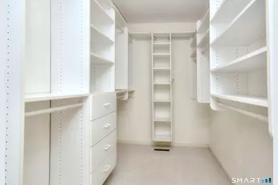 124 Harvest Commons #124, Westport, CT 06880 - Photo 20