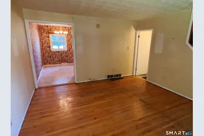 75 Saltonstall Parkway #22, East Haven, CT 06512 - Photo 6