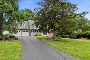 23 Pepperbush Dr, Hebron, CT 06231 - Photo 4