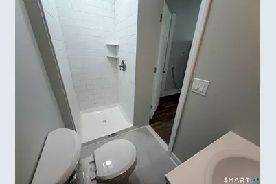 990 Pembroke Street #1A, Bridgeport, CT 06608 - Photo 14