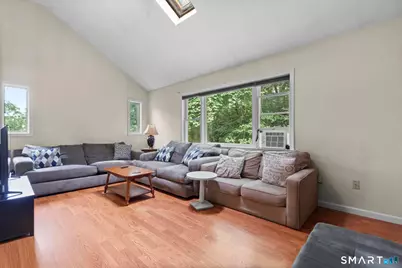 234 Hillcrest Avenue, New Britain, CT 06053 - Photo 6