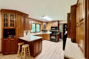 83 Niles Rd, Hebron, CT 06231 - Photo 16