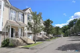 904 Sienna Dr, Danbury, CT 06810 - Photo 1
