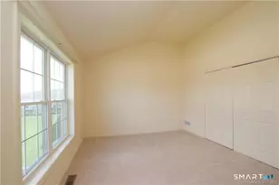 904 Sienna Dr, Danbury, CT 06810 - Photo 8