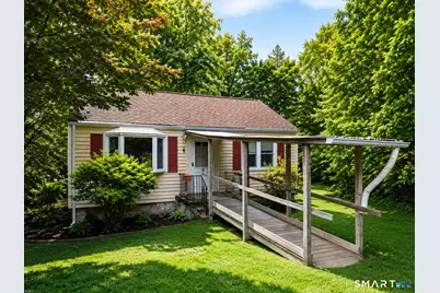 8 Darien Road, New Fairfield, CT 06812 - Photo 1