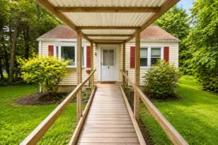 8 Darien Rd, New Fairfield, CT 06812 - Photo 8