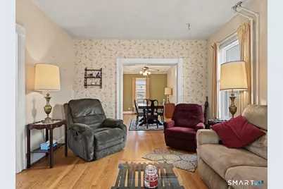 64 Glendale Avenue, Bridgeport, CT 06606 - Photo 12