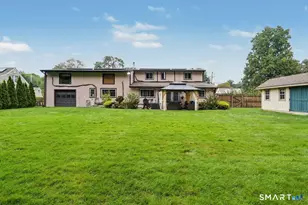 161 Delaware Dr, Stratford, CT 06614 - Photo 32