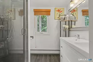 161 Delaware Dr, Stratford, CT 06614 - Photo 24
