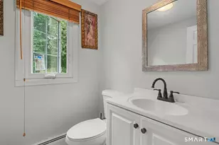 161 Delaware Dr, Stratford, CT 06614 - Photo 20