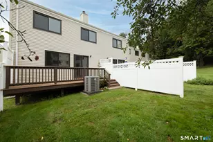 54 Spice Hill Dr, Wallingford, CT 06492 - Photo 28