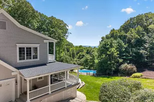 29 Pilfershire Ln, Simsbury, CT 06092 - Photo 4