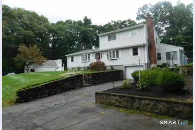 12 Rozum Circle, Prospect, CT 06712 - Photo 2