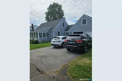 11 Brightwater Road, Old Lyme, CT 06371 - Photo 2