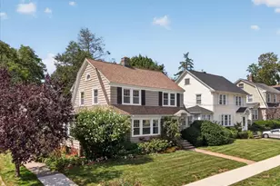 41 Greenway St, Hamden, CT 06517 - Photo 1