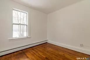 39 Elizabeth St, Norwich, CT 06360 - Photo 12