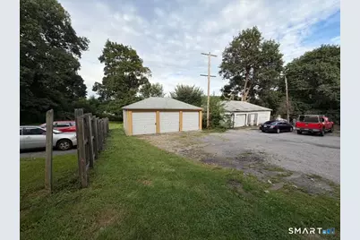 82 Bunker Hill Avenue #1st Fl, Waterbury, CT 06708 - Photo 38